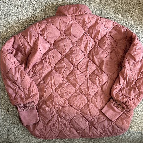 Old Navy Quilted Puffer Jacket - Rose - Picture 3 of 3